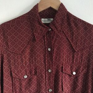 LAST CHANCE! Banana Republic burgundy print shirt